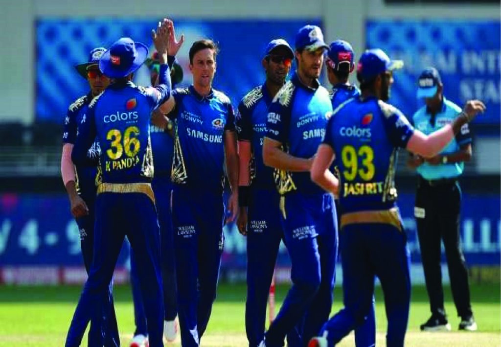 Mumbai Indians Celebrating wicket(MI) against DC