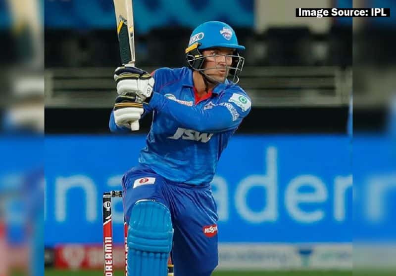 Alex Carey playing for Delhi Capitals