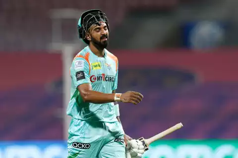 Rishabh Pant Jersey is putted On DC's Dugout