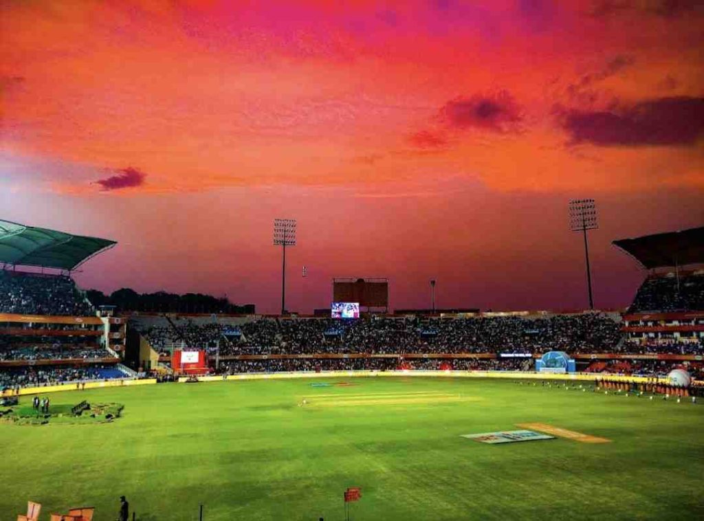 Rajiv Gandhi International Stadium Pitch Report