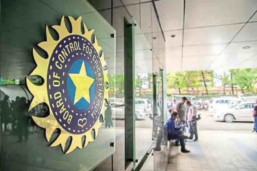 BCCI likely to make playing 3-4 Ranji Trophy games mandatory inorder to feature in the IPL