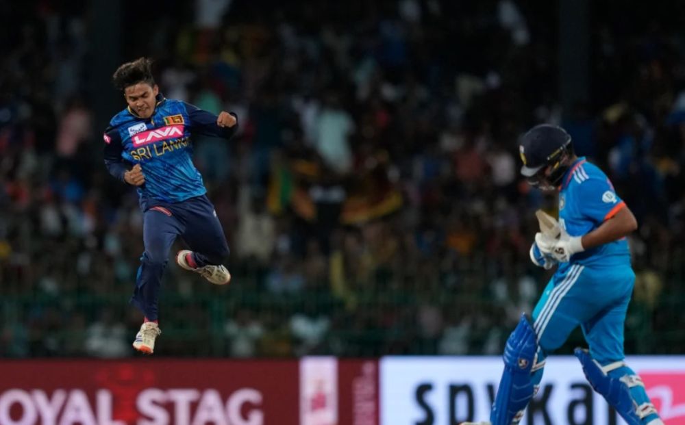 IND vs SL 3rd ODI: Historic! Fernando-Mendis-Wellalage Trio Thrived as Sri Lanka defeated India by 110 Runs